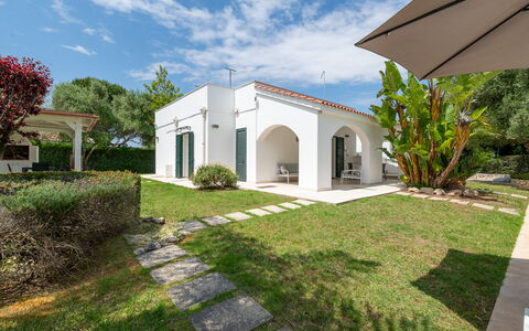 Villa Margherita: Have, Estate, Skygge, Landscaping, Lawn, Gård, Hacienda, Villa, Mansion, Stuehus