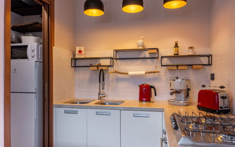 Terrazza sulla Luna, Casciana Terme: Køkken Apparat, Køkken, Større Bandage, Indretning, Countertop, Møbel, Husholdningsapparat, Cabinetry, Lille Apparat, Gulvbelægning