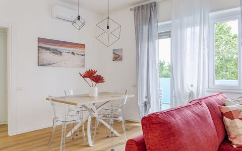 Suite Pineta: Møbel, Indretning, Gulvbelægning, Etage, Træ, Bord, Værelse, Loft, Textile, Stue