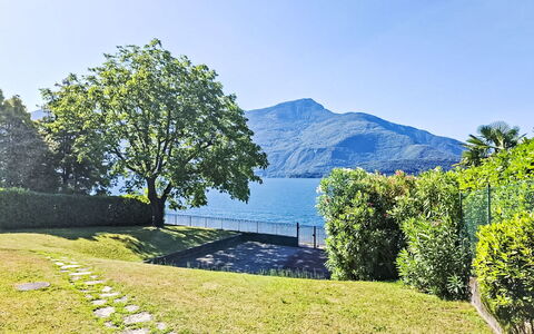 Riva&Lago: Krop Af Vand, Bjergrige Landskabsformer, Naturlige Landskab, Bakke, Bjerg, Landskab, Coastal Og Oceaniske Landskabsformer, Bank, Highland, Sø