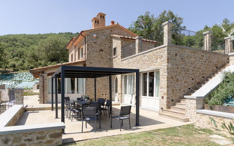 Villa Maddalena alla Guglielmesca: Møbel, Udendørs Møbler, Køkken & Spisebord, Hjem, Udendørs Bord, Stol, Dør, Gårdhave, Veranda, Skygge