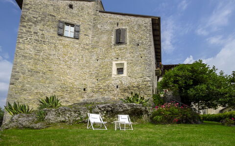 Casa Torre Il Castello: Møbel, Køkken & Spisebord, Stol, Etage, Hav, Altan, Ocean, Udvej, Eco Hotel, Spisestue