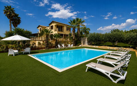 Villa Don Pino: Svømmepøl, Træ, Udvej, Boligområde, Estate, Hus, Eco Hotel, Hjem, Villa, Hacienda