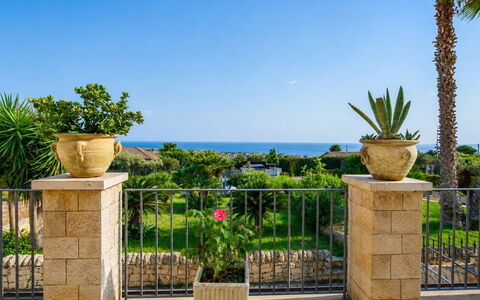 Villa Don Pino: Blomsterkrukke, Have, Landscaping, Skygge, Ocean, Stueplante, Tropics, Flise, Altan