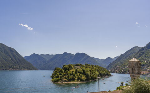 Next Comacina, Lago di Como with Garage: Vand, Bjergrige Landskabsformer, Krop Af Vand, Bjerg, Vandressourcer, Bakke, Highland, Coastal Og Oceaniske Landskabsformer, Vandløb, Vandvej
