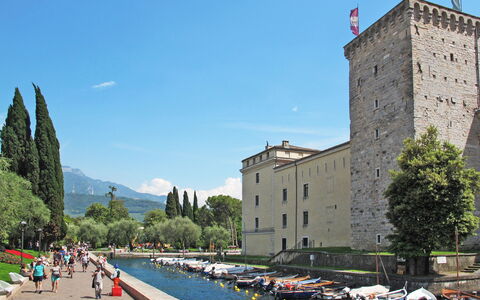 Locanda dei Nonni: Vand, Vandløb, Vandvej, Kanal, Bank, Sø, Turistattraktion, Kanal, Slot, Båd