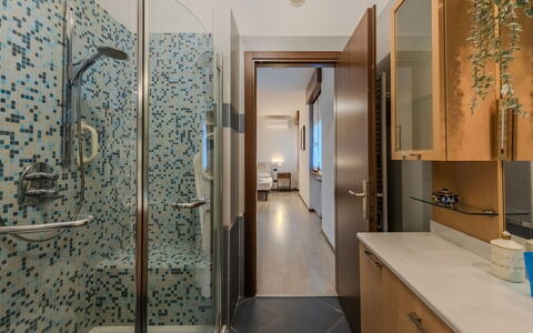 Locanda dei Nonni: Gulvbelægning, Indretning, Etage, Loft, Sanitærarmatur, Belysning, Lysarmatur, Badeværelse, Vvs, Countertop