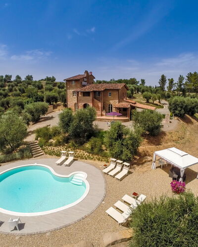Villa Larino: Landskab, Landdistrikt, Estate, Stuehus, Villa, Hacienda, Mansion, Svømmepøl