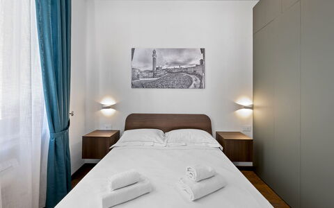 La Piazza Grand Vista Suite: Indretning, Etage, Lejlighed, Soveværelse, Dagslys, Seng, Hotel, Sengetøj, Bed Frame