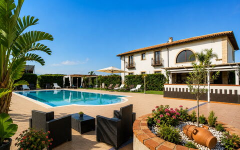 Casa Dafne: Svømmepøl, Udvej, Estate, Villa, Hotel, Hacienda, Thermae, Eco Hotel, Stuehus