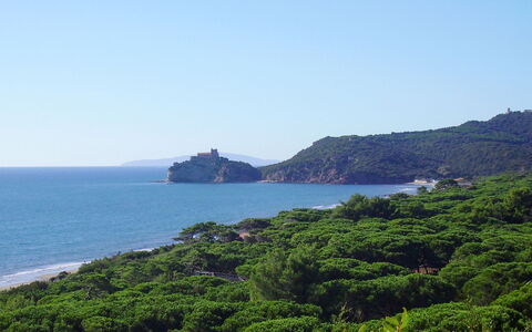 Casa Lelà: Blå, Krop Af Vand, Kyst, Coastal Og Oceaniske Landskabsformer, Hav, Naturlige Landskab, Horisont, Headland, Promontory, Ocean