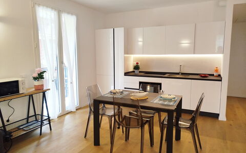 Lola Home - Levanto: Møbel, Indretning, Gulvbelægning, Træ, Etage, Køkken & Spisebord, Trægulve, Køkken, Værelse, Bord