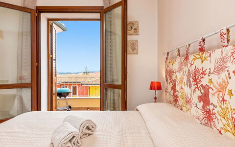 Vacanze Levante: Væg, Træ, Soveværelse, Indretning, Hjem, Seng, Sengetøj, Sengetøj, Sengetøj, Etage