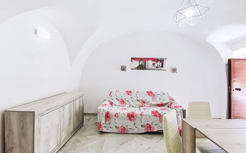 La Terrazza di Caramanico: Møbel, Indretning, Gulvbelægning, Etage, Loft, Lejlighed, Værelse, Couch, Stue