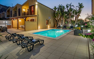 Villa delle Sirene 6