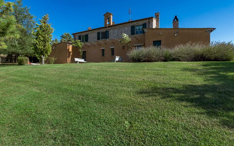 Il Podere di Fi 8: Græs, Græs-, Almindeligt, Landskab, Land Lot, Lawn, Eng, Pasture, Estate