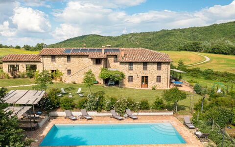 Podere Pomasciano 10: Estate, Plantation, Svømmepøl, Villa, Stuehus, Landbrug, Farm, Hacienda, Eco Hotel