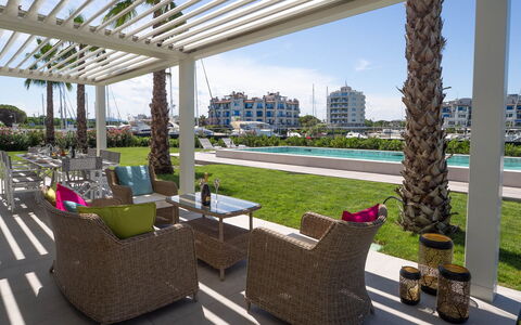 Portoverde Beach Villa 12: Udvej, Udendørs Møbler, Lejlighed, Have, Skygge, Udendørs Bord, Landscaping, Eco Hotel, Ejerlejlighed, Fritid