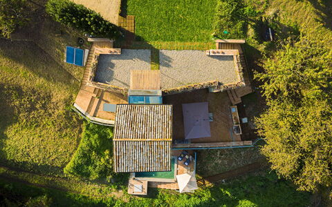 Podere Torre delle Sorgenti 4: Land Lot, Sommerhus, Estate, Have, Eco Hotel, Landscaping, Hårdttræ, Backyard, Bejdse, Gård