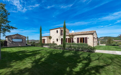 Borgo da Monte 8: Hjem, Hus, Landskab, Land Lot, Estate, Landdistrikt, Stuehus, Sommerhus, Landscaping, Have