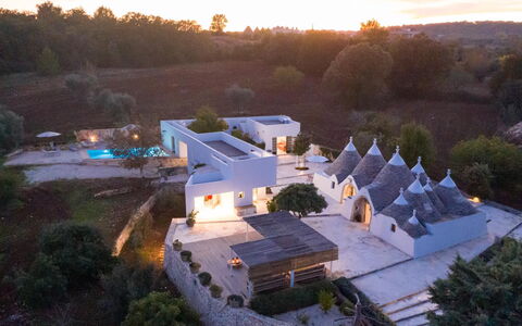 Trullo Santa Pazienza 6+3: Estate, Convent, Landscaping, Hacienda, Kloster, Villa, Svømmepøl