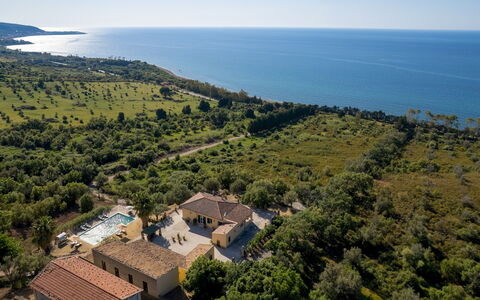 Villa le Sorbe 12: Menneskelig Bosættelse, Fugleperspektiv, Estate, Luftfotografering, Udvej, Hacienda, Eco Hotel, Svømmepøl, Ferieby, Villa