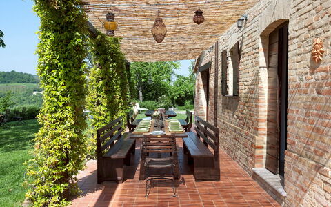 Casa Melograno 11+2: Møbel, Træ, Udendørs Møbler, Bord, Udendørs Bord, Mursten, Have, Stol, Bejdse, Køkken & Spisebord