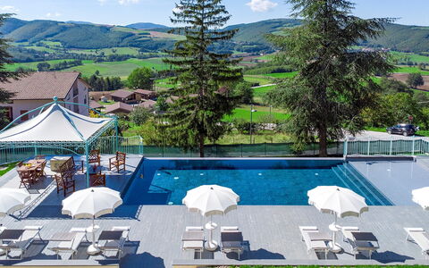 Villa Cappelletti 16+2: Svømmepøl, Udvej, Fritid, Eco Hotel, Bjergkæde, Paraply, Thermae, Liggestol, Udendørs Møbler, Ferieby