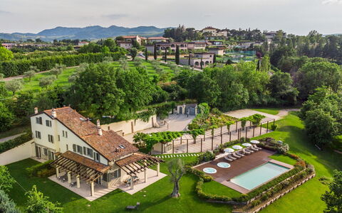 Villa Pergola 8: Boligområde, Estate, Udvej, Hjem, Urban Design, Svømmepøl, Have, Eco Hotel, Mansion, Landscaping