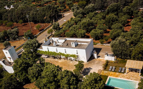 Masseria Profilo 8: Boligområde, Landskab, Land Lot, Landdistrikt, Hjem, Estate, Forstad, Luftfotografering, Fugleperspektiv, Villa