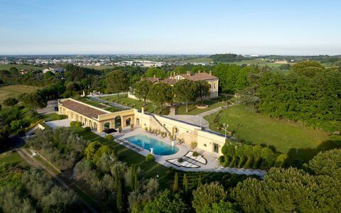 Tenuta Bagni De'Consoli 24: Estate, Mansion, Svømmepøl, Hacienda, Have, Villa, Landscaping, Statelig Hjem, Parkere, Gårdsplads