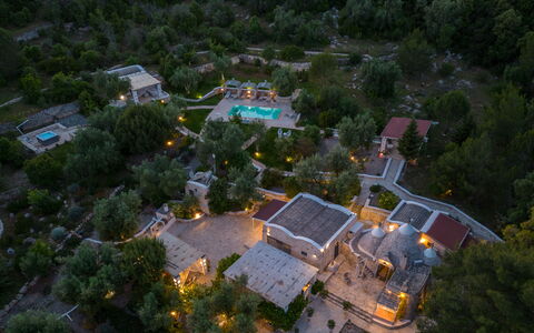 Pigreco 6+2: Landskab, Udvej, Estate, Svømmepøl, Landscaping, Eco Hotel, Hacienda, Landsby, Luftfotografering, Hotel