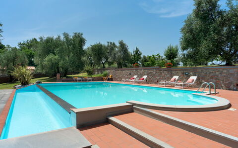 Villa Irene 6: Svømmepøl, Udvej, Hacienda, Eco Hotel, Estate, Thermae, Water Feature, Villa, Hotel, Udendørs Møbler