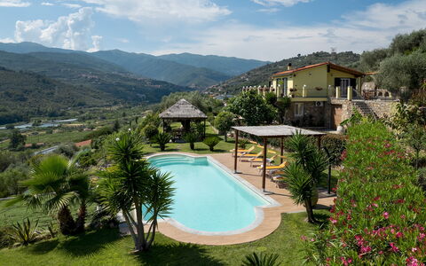 Villa Vittorio 6+2: Svømmepøl, Udvej, Eco Hotel, Bjergkæde, Hacienda, Thermae, Hill Station, Estate, Villa, Fritid