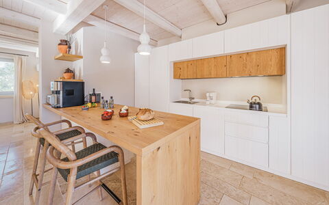 Opuntia Trulli e Lamie 10: Møbel, Gulvbelægning, Køkken, Indretning, Countertop, Træ, Etage, Loft, Trægulve, Cabinetry