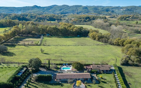 La Vigna 4: Landskab, Land Lot, Almindeligt, Landdistrikt, Estate, Fugleperspektiv, Landscaping, Luftfotografering, Plantation, Eco Hotel