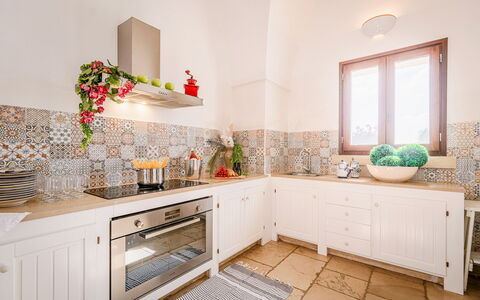 Masseria Samali 14+4: Indretning, Køkken, Gulvbelægning, Etage, Countertop, Cabinetry, Flise, Loft, Køkken Apparat, Værelse
