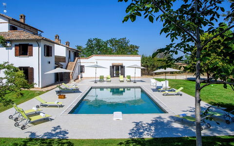 Villa Ardente 12+1: Svømmepøl, Boligområde, Hus, Hjem, Estate, Udvej, Villa, Hacienda, Mansion, Eco Hotel