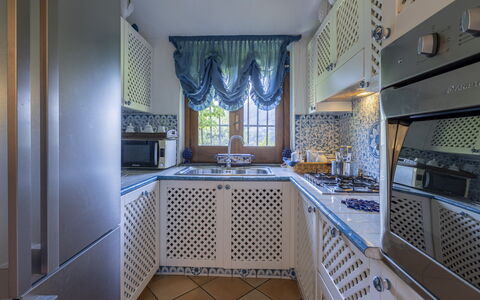 Villa Bambù 9+2: Indretning, Gulvbelægning, Køkken, Etage, Belysning, Hjem, Større Bandage, Møbel, Værelse, Komfur