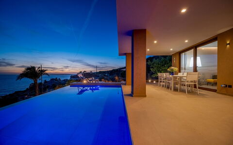 Villa Mulberry 10: Svømmepøl, Udvej, Hav, Eco Hotel, Ocean, Hotel, Villa, Skumring, Penthouselejlighed, Tropics