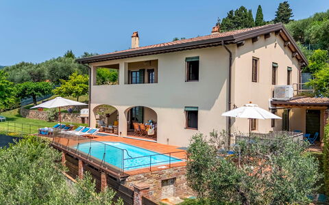 Villa Jasmine 8: Svømmepøl, Eco Hotel, Udvej, Hacienda, Estate, Villa, Altan, Stuehus, Veranda, Hotel