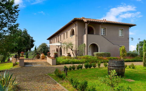 Villa Iole 14: Estate, Have, Hacienda, Landscaping, Mansion, Gård, Villa, Plantation, Stuehus