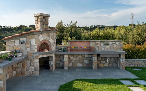 Villa la Casina 4: Have, Flise, Mursten, Skorsten, Stenmur, Murværk Oven, Landscaping, Design, Gårdhave, Backyard