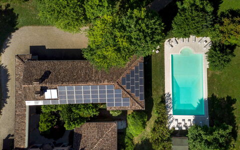 Villa Valchero 12: Svømmepøl, Boligområde, Udvej, Estate, Fritid, Backyard, Have, Landscaping, Eco Hotel, Stuehus