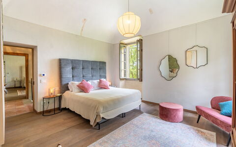 Tenuta Schiavon Barrero 12: Møbel, Indretning, Væg, Soveværelse, Gulvbelægning, Seng, Etage, Træ, Loft, Hjem