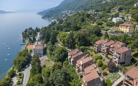 Residenza del Pascià: Boligområde, Landskab, Hus, Hjem, Coastal Og Oceaniske Landskabsformer, Menneskelig Bosættelse, Kyst, Forstad, Fugleperspektiv, Hill Station