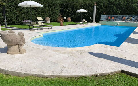 Villa Quattro Mori: Have, Lawn, Landscaping, Skygge, Udendørs Møbler, Parkere, Hacienda, Estate, Gård, Eco Hotel