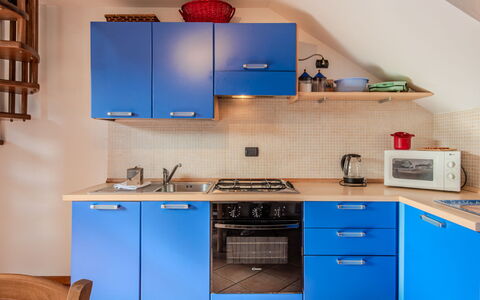 Cà del Fritz: Træ, Køkken, Køkken Apparat, Større Bandage, Gulvbelægning, Indretning, Komfur, Cabinetry, Etage, Countertop