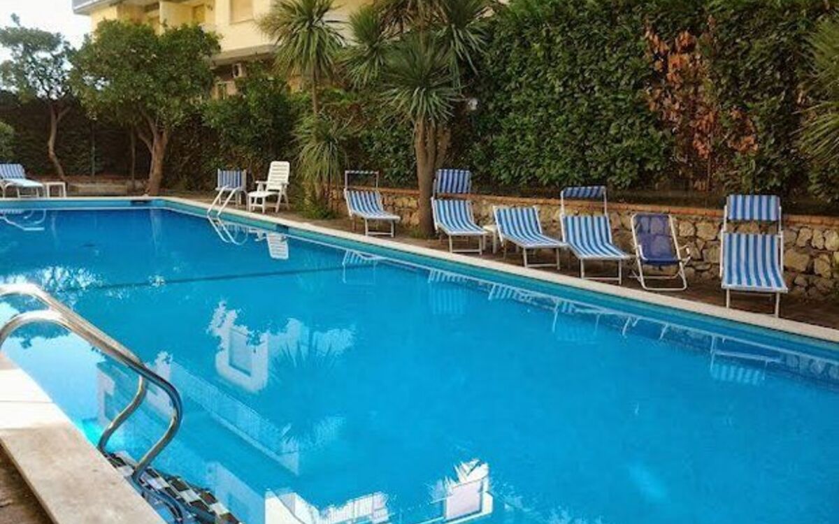 Amelia