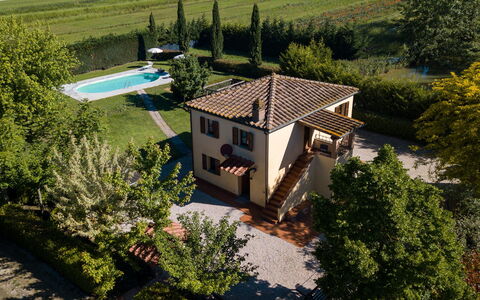 Villa La Fragola: Luftfotografering, Ejendom, Hus, Hjem, Ejendom, Estate, Arkitektur, Bygning, Fotografering, Træ